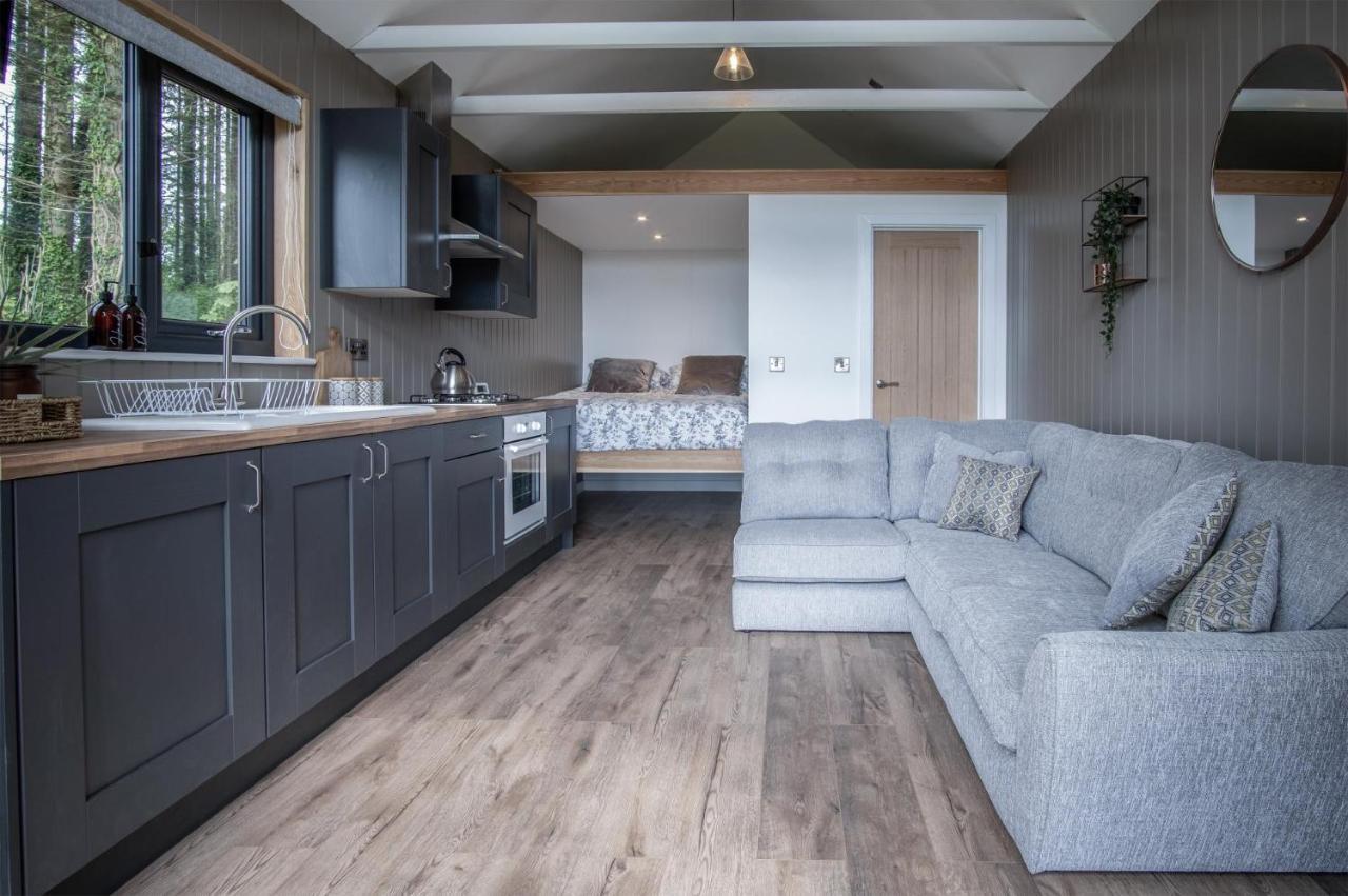 Apartment In The Woods - 1 Bedroom - Kilgetty Stepaside (Pembrokeshire)